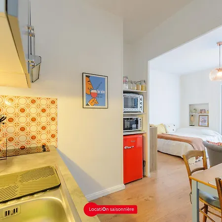 Proche Marche, Capacite 2 Pers. - Fr-1-535-69 * La Rochelle (Charente-Maritime)